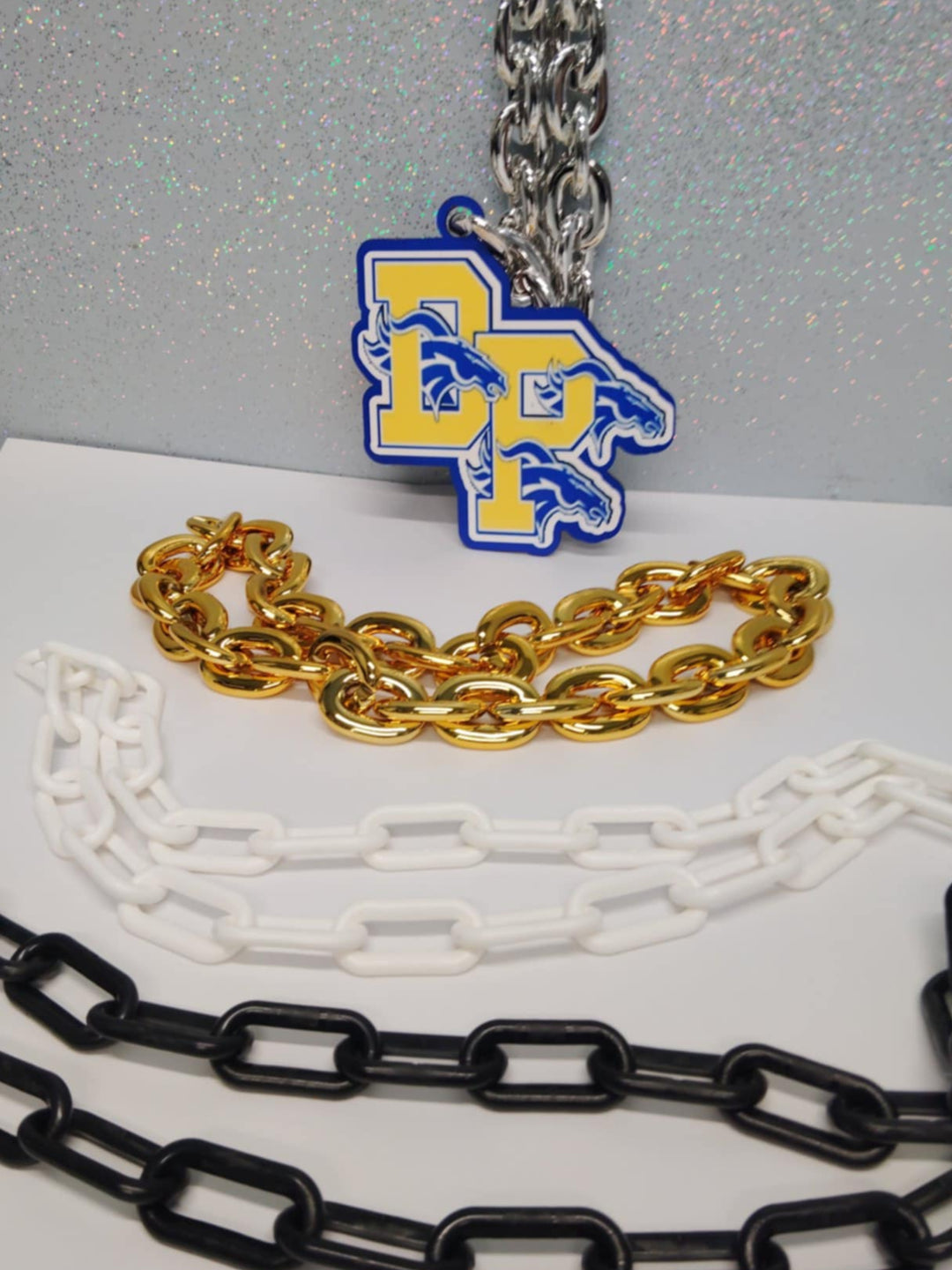 Fan Chain -Acrylic